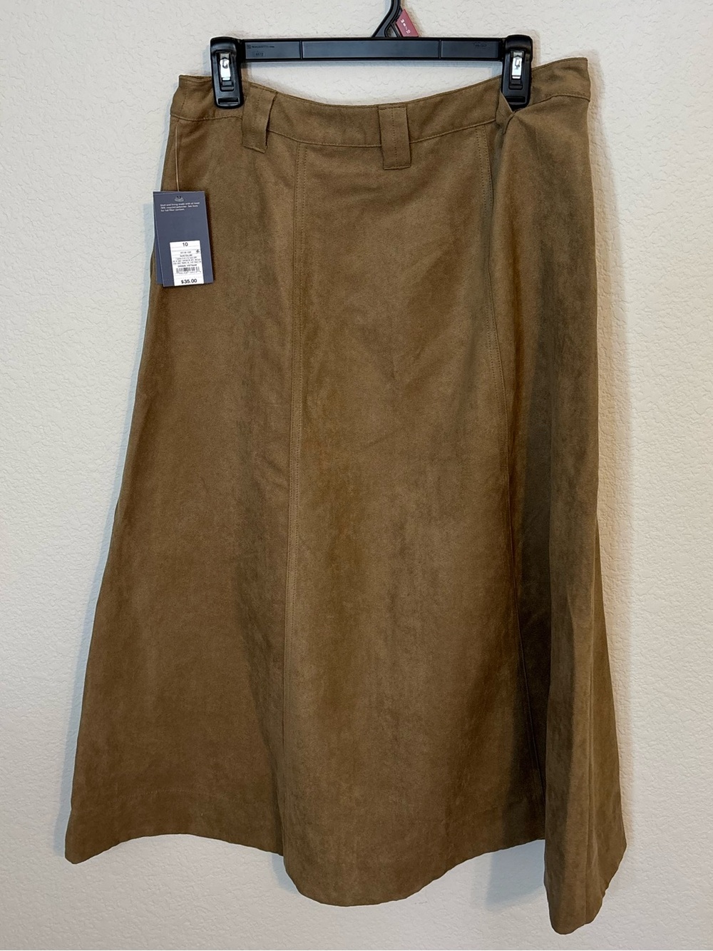 Women's Faux Suede Midi A-Line Skirt - Universal Thread™
Olive Green 10 - Picture 2 of 3